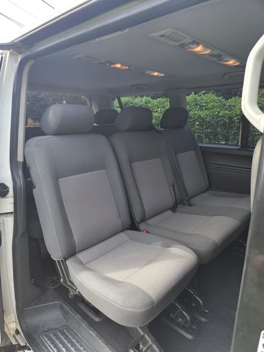 бус Volkswagen t6 2.0 tdi