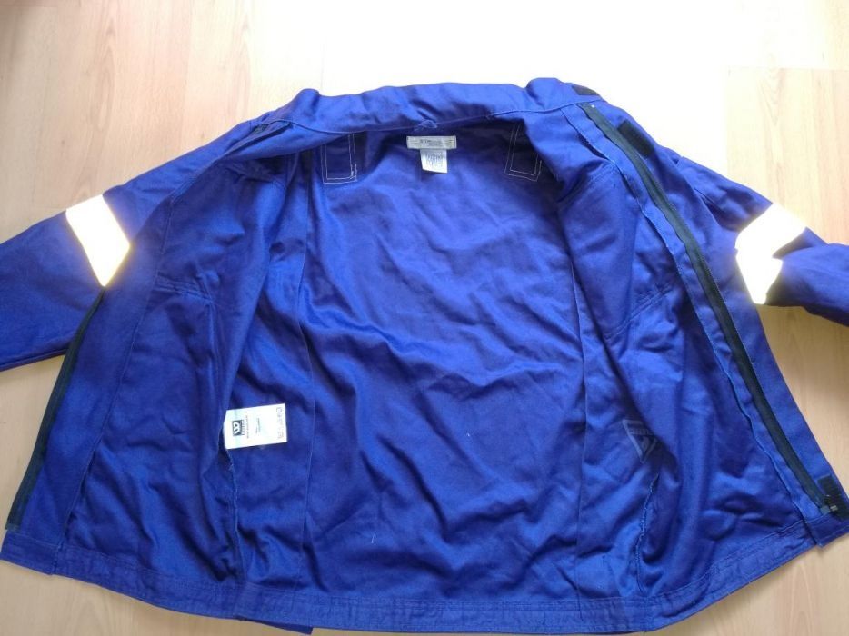 Kurtka , bluza roz.L roz.52 na 170-176 cm wzrostu WENNAS