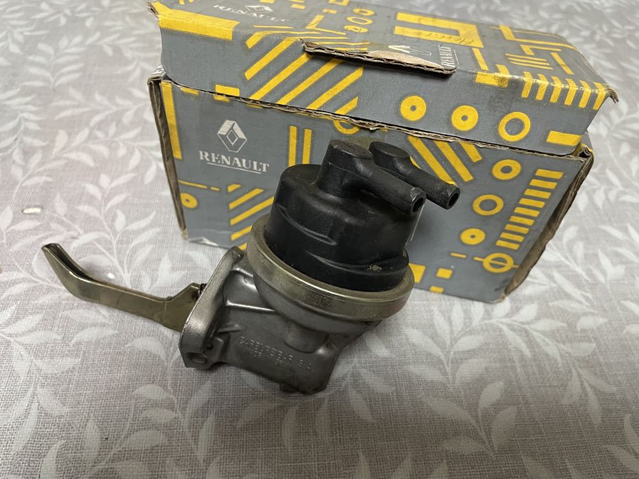Bomba de gasolina mecânica da  marca renault