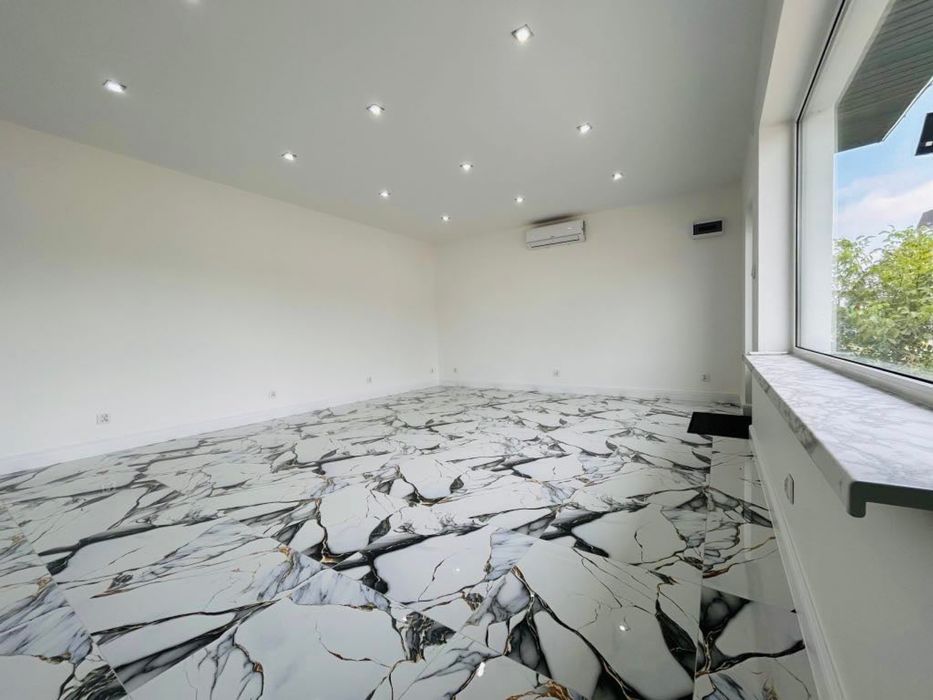 Wynajem lokalu usługowego Kościelec Centrum