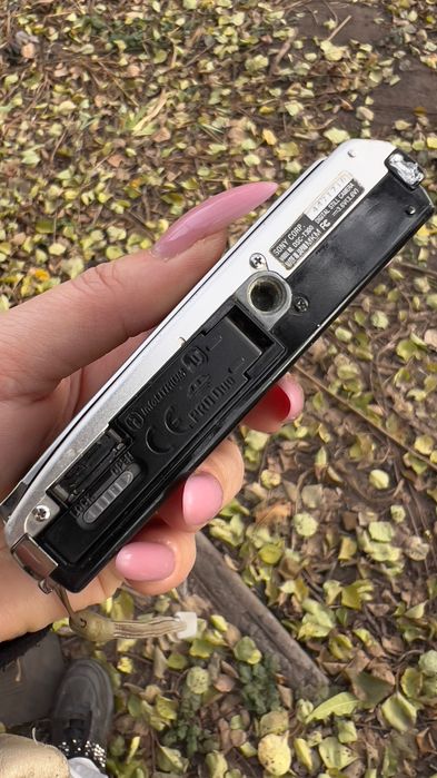 Фотоапарат SONY cyber-shot