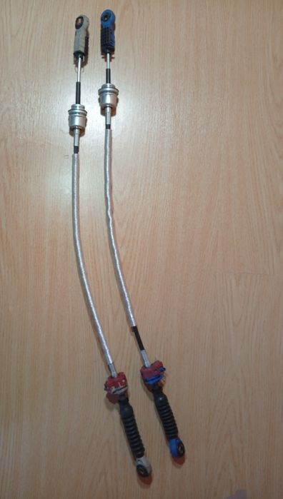 Троси куліси Ford Transit з 2000 по 2005 рік