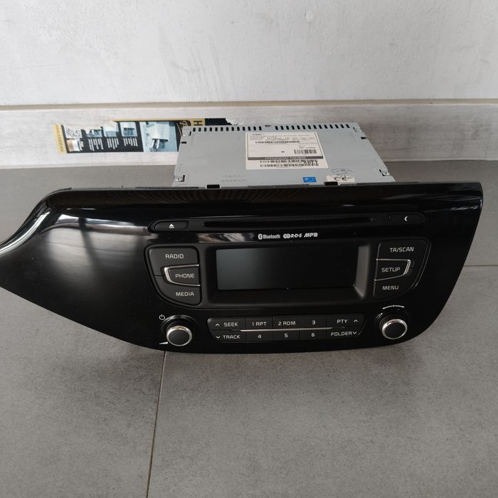 radioodtwarzacz samochodowy do modelu Kia Cee'd ll