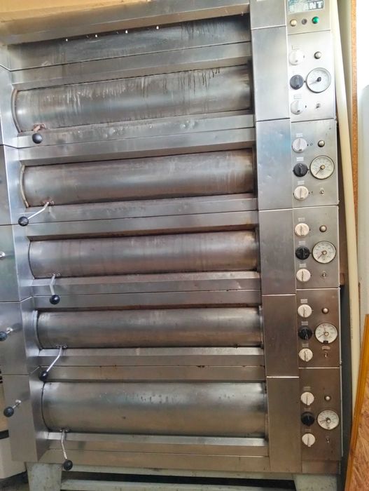 Forno profissional trifásico com 5 lares