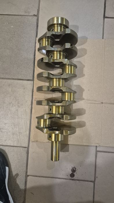 Двигун.Колінвал D4CB