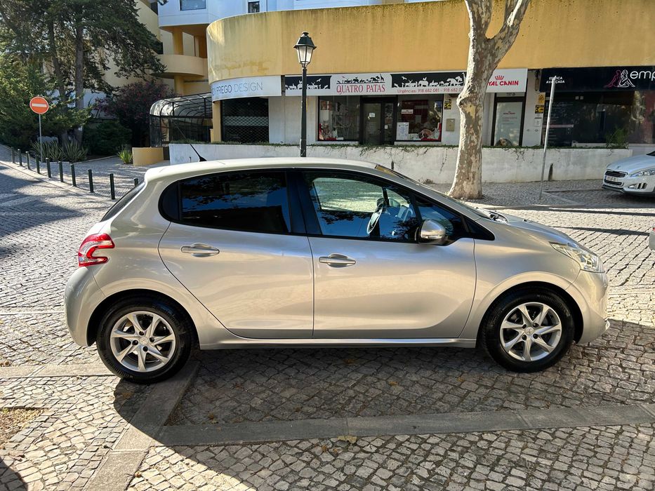 Peugeot 208 1.4 VTi Active