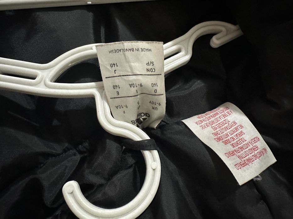 Продам куртку дитячу adidas оригінал