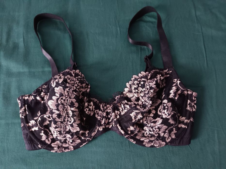 Biustonosz 70E Dorina