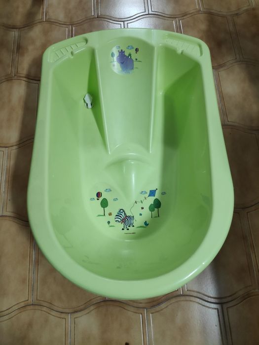 Banheira de bebé com encosto