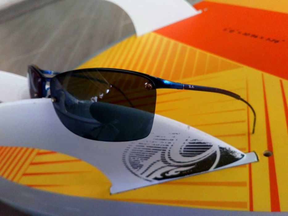 Conjunto júnior de óculos de sol Rayban + Chapéu GD