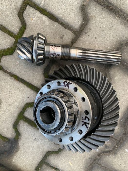 11325g2155 wkład dyfer atak przedniego mostu do case 580 sk,37/9 zęb