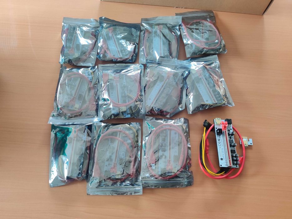 PCI-E Riser VER012 Max Pack 6 - NEW423439465626347521