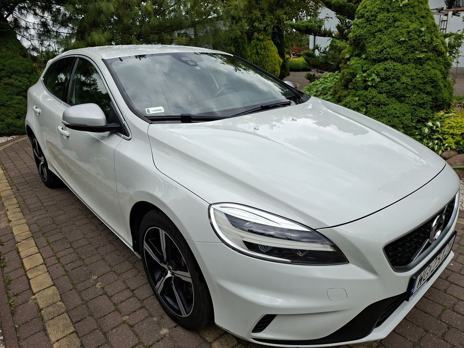 Volvo V40 T3 Drive-E Dynamic Edition