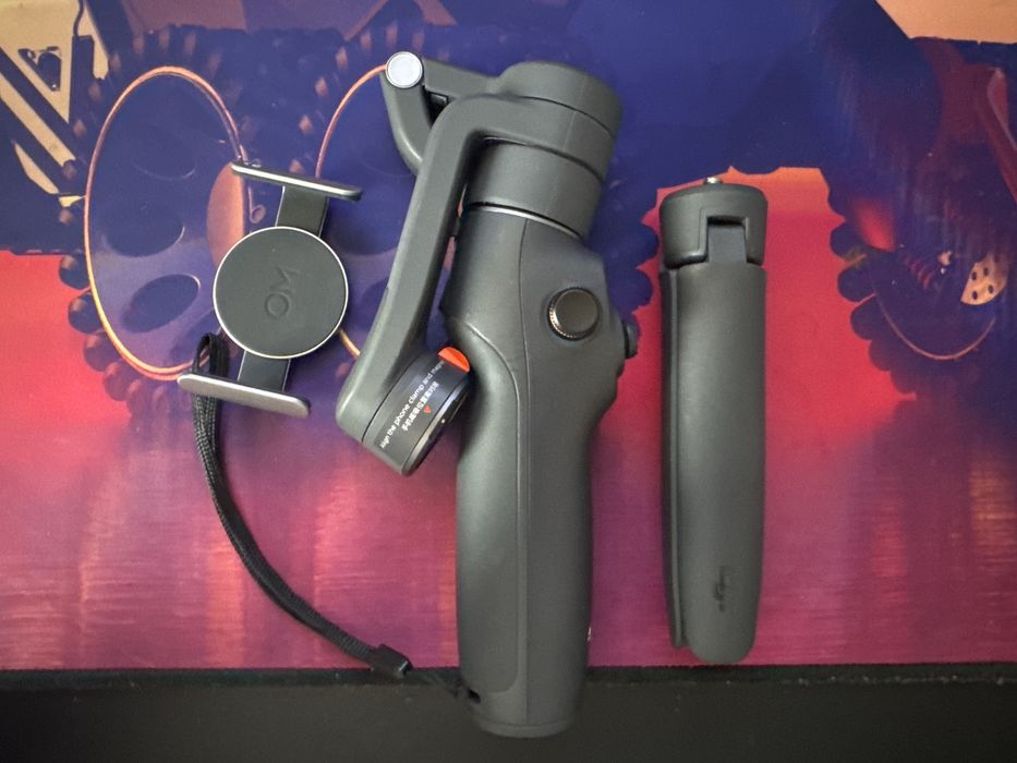 DJI osmo mobile 6