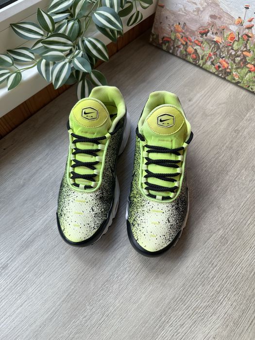 Кросівки Nike Air Max Plus Tn Spray Paint / ОРИГІНАЛ /  42 розмір
