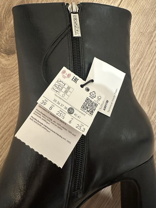 Botki damskie Bershka rozmiar 39
