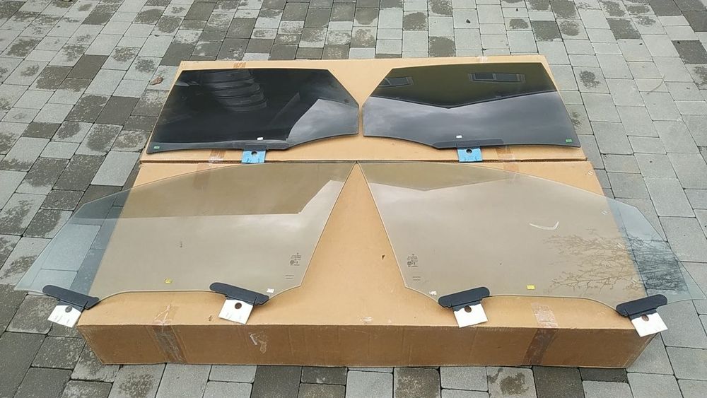 Porsche macan 95b скло дверей подвійне