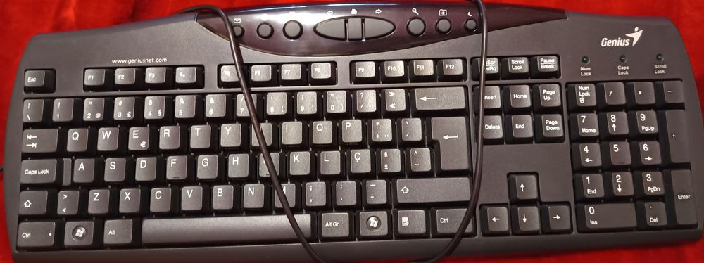 Teclado de computador Genius463700677331537920