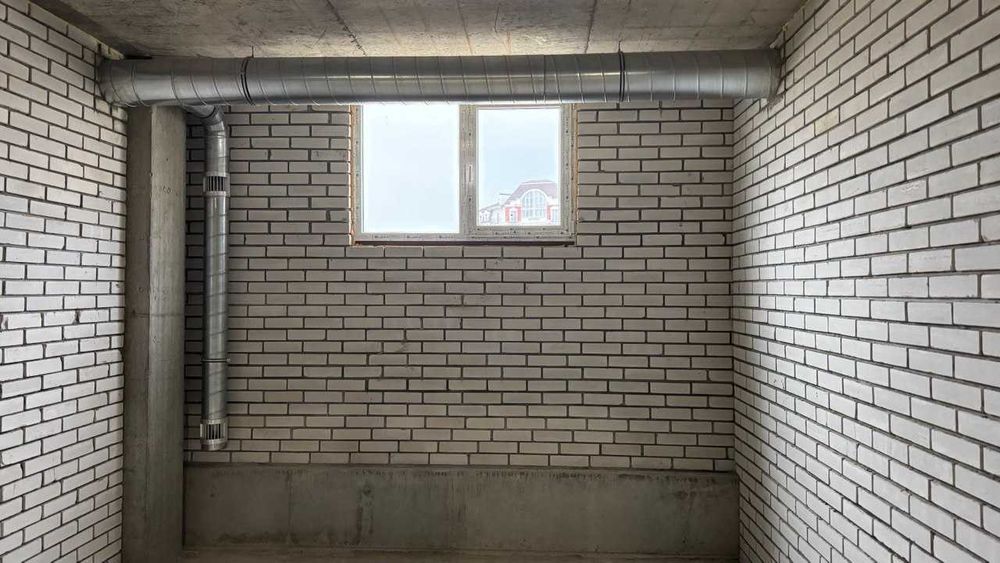 Здам в оренду ГАРАЖ БІЛЯ АГОРИ!