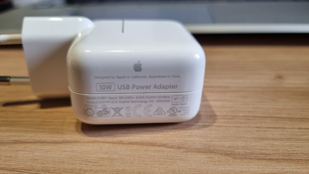 Oryginalna ładowarka Apple A1357 10W