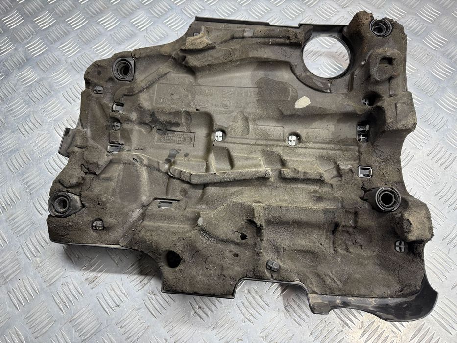 Крышка двигателя декоративная Volkswagen  Passat Golf 6 03L103925AD