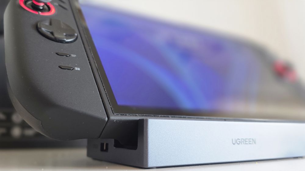 Lenovo Legion go 2 z2 extreme + stacja dokująca + klawiatura
