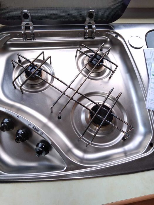 Autocaravana perfilada 2006 c/ 6 lugares