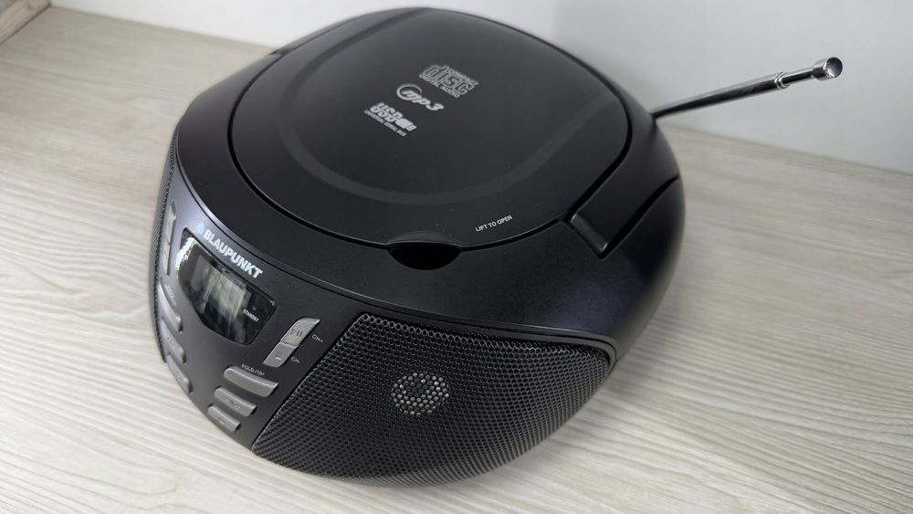 Radio blaupunkt bb7bk