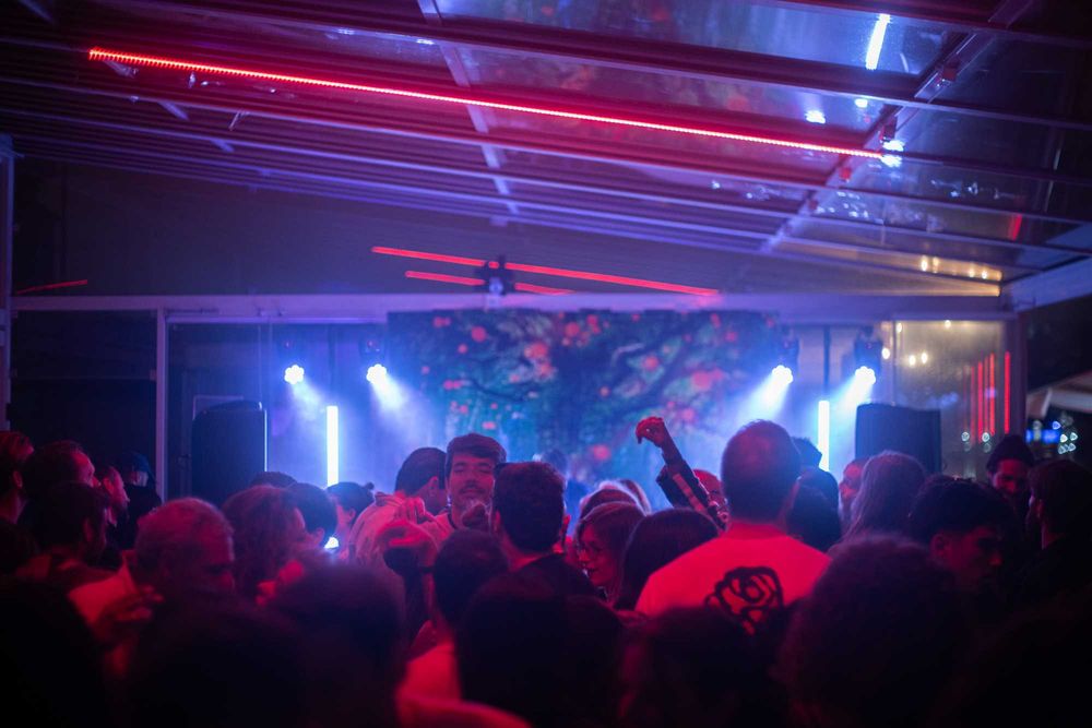 Som e Iluminação para Eventos | Aluguer de Equipamentos e Operação