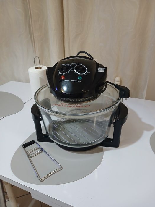Cloche/Horno de Convecção em Excelente Estado – Pouco Uso!
