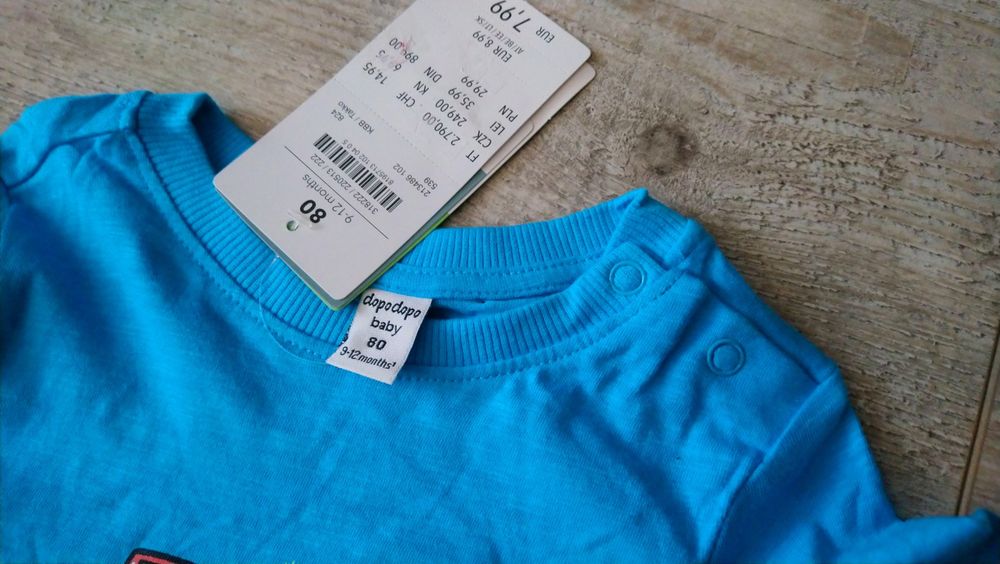 T-shirt ± spodenki z dinozaurem - rozm. 80