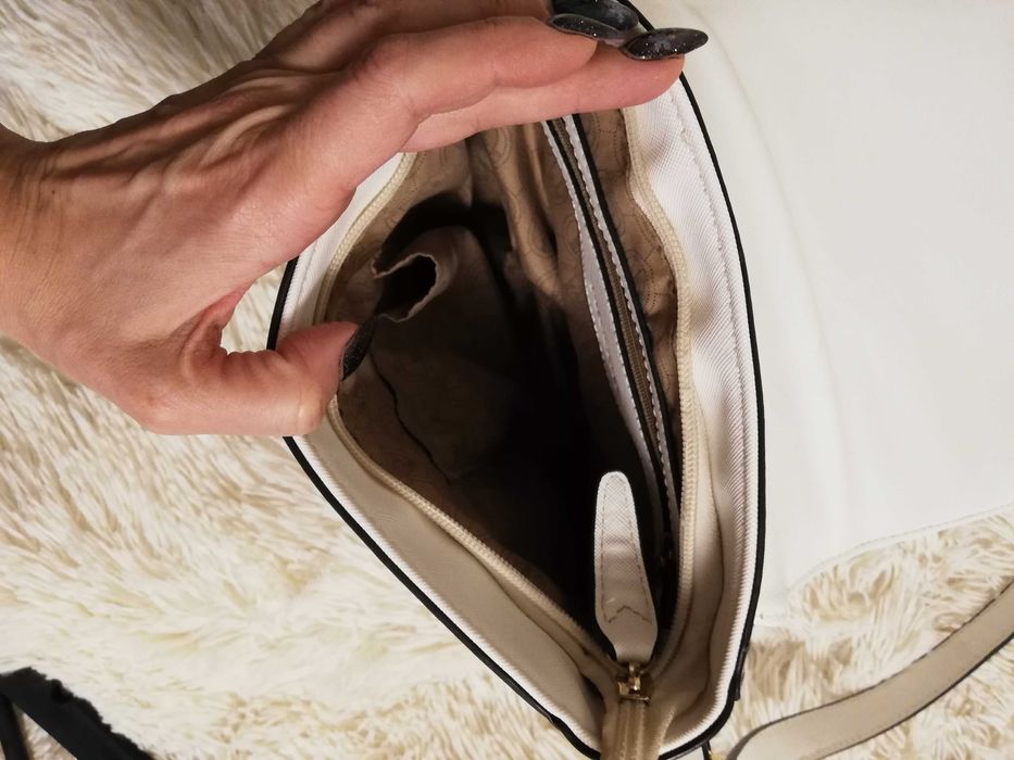 torebka Puccini biała listonoszka Puccini BC16A3048