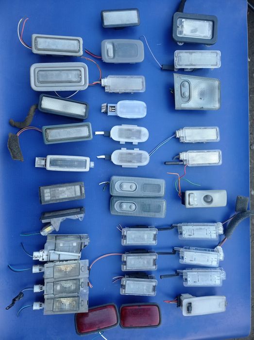 Плафон Рено Пежо Ситроен Peugeot Citroen Renault Свет в салон