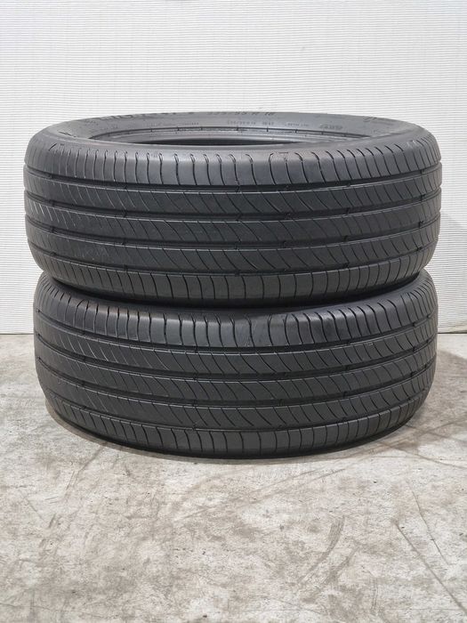 2 Pneus 235/55R18 MICHELIN Semi Novos