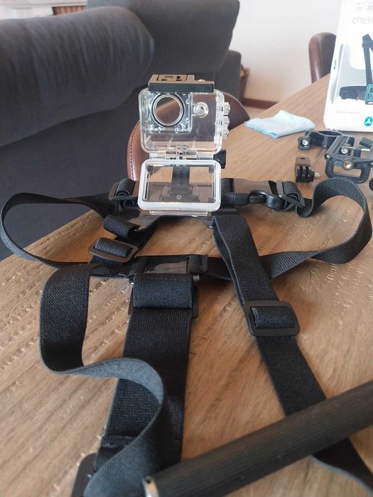 SJCAM SJ5000 + cartão memória + acessórios + arnês (kit completo)