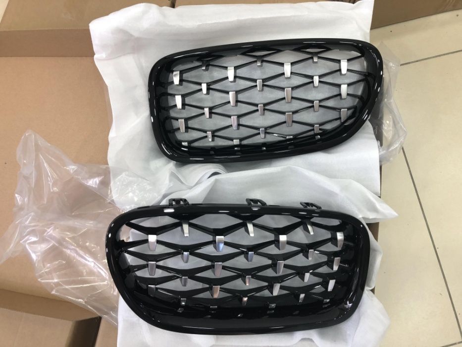 решітка радиатора BMW 5 E60 ф10 г30 ноздри BMW E61 F10 G31 е61 ф11 г31