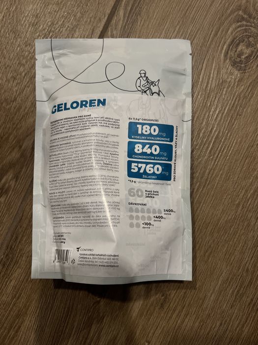 Nowy Geloren HA żelki na stawy dla koni jabłkowe 450g / 60 szt.