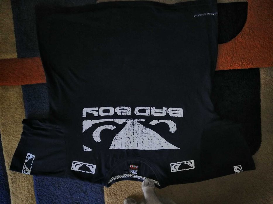 Футболка чоловіча