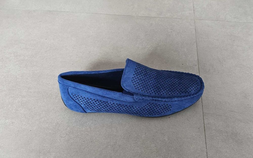Niebieskie Mokasyny 42