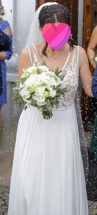 Suknia ślubna (rozm. 36/38)