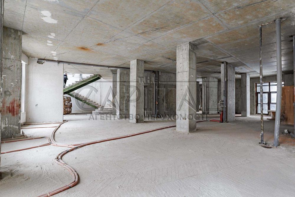 Продаж комерції фасад 684 м² | Богдана Хмельницького | Центр