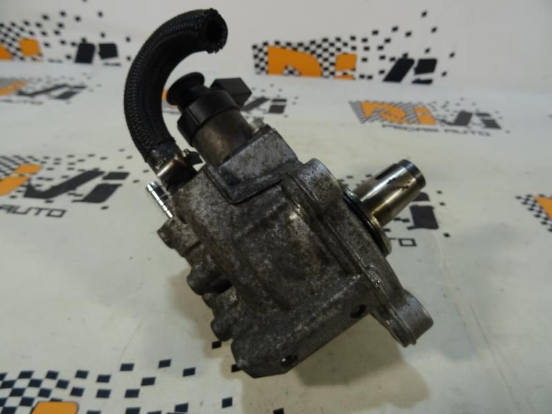 Bomba injetora BMW 1 (F20)