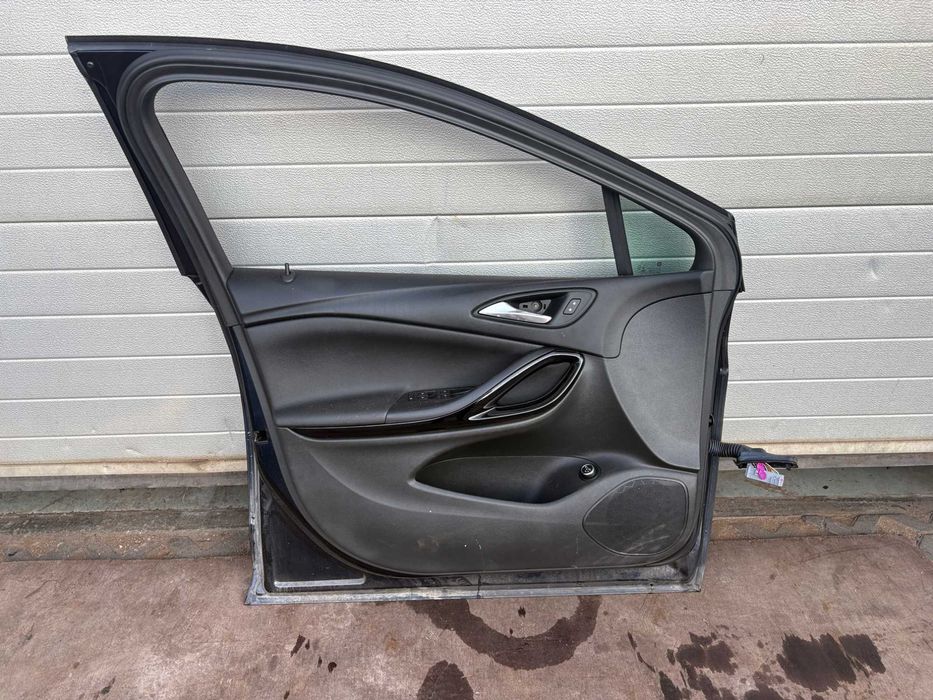 Opel Astra K drzwi lewy przód Z22X