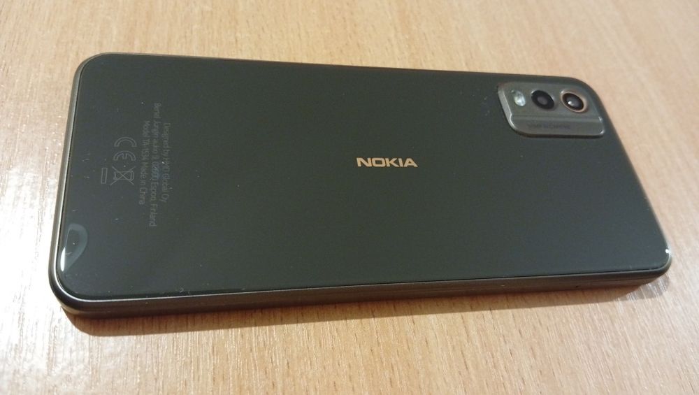 Мобільний телефон Nokia C32 4/64GB Charcoal