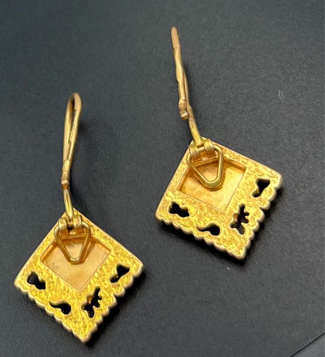 Золотые серьги 583