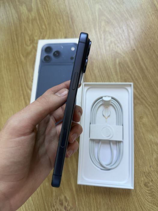 Iphone 17 Pro Max de 256gb com fatura ( Como Novo)