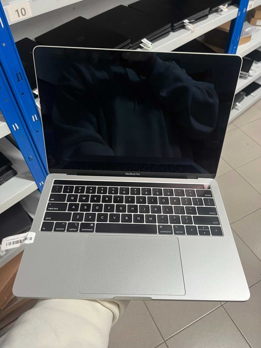 Apple MacBook Pro 13" 2019 A2159 i7 16GB 250GB SSD Retina