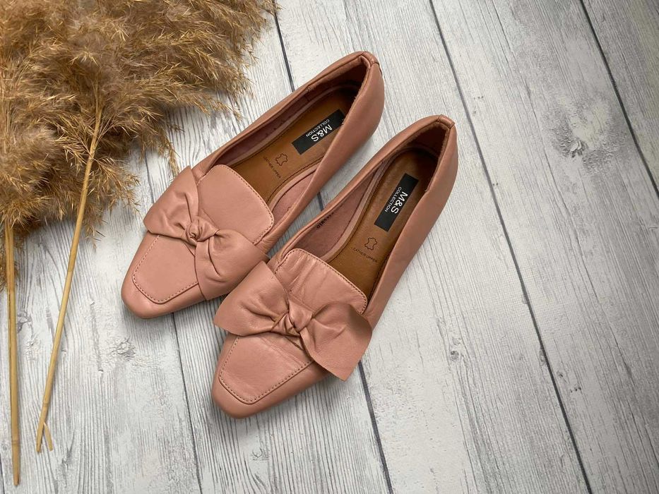 Кожаные женские туфли, лоферы M&S 39 размер (6)по стельке 25 см мах