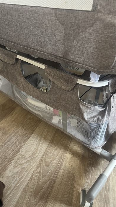 Kołyska łóżko wózek dziecięcy bujany elektryczny