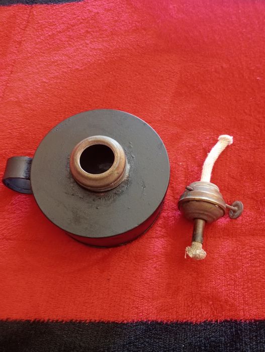 Vendo candeia a petróleo